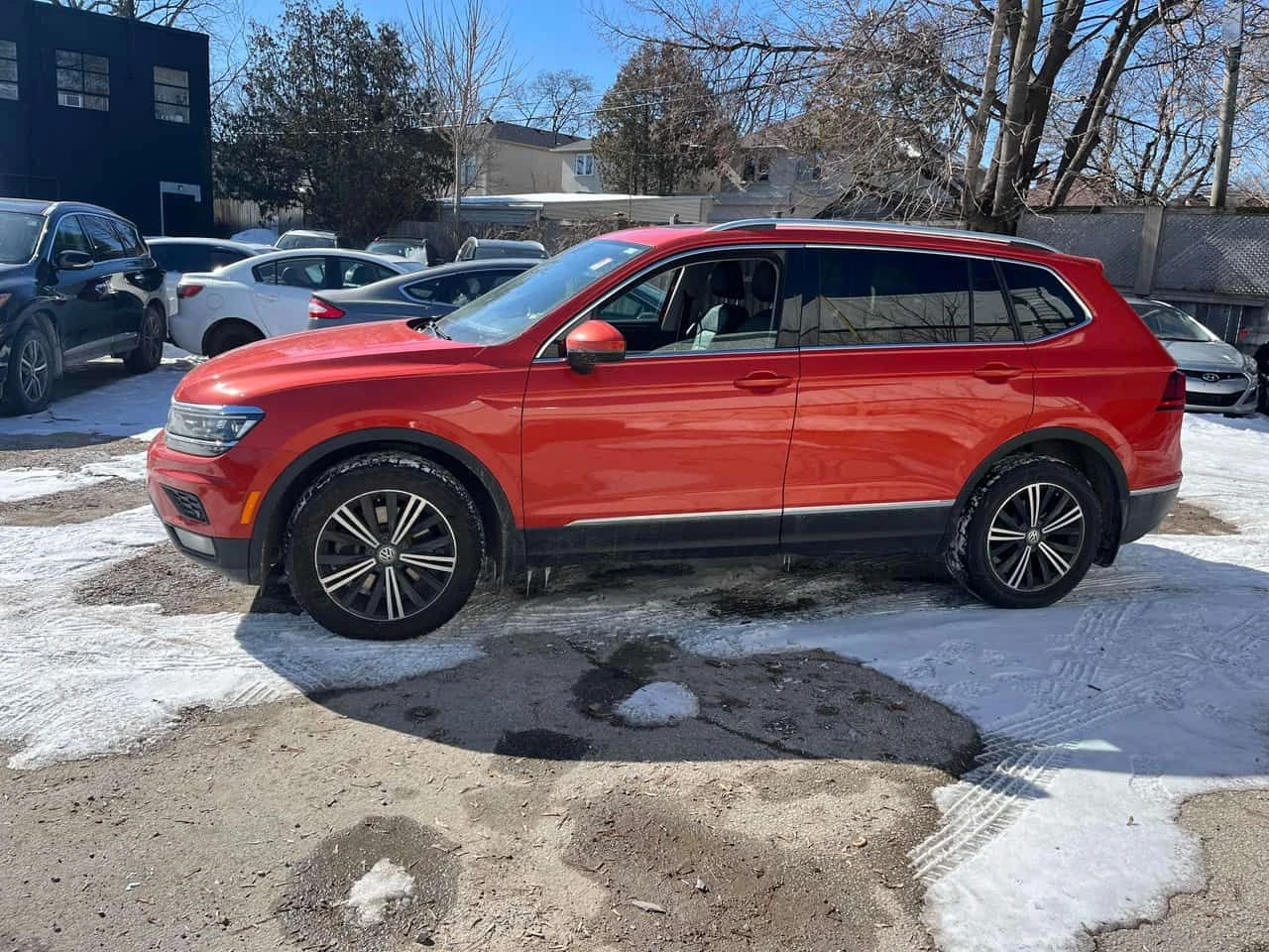 VW Tiguan * Highline * CARFAX *  - изображение 2