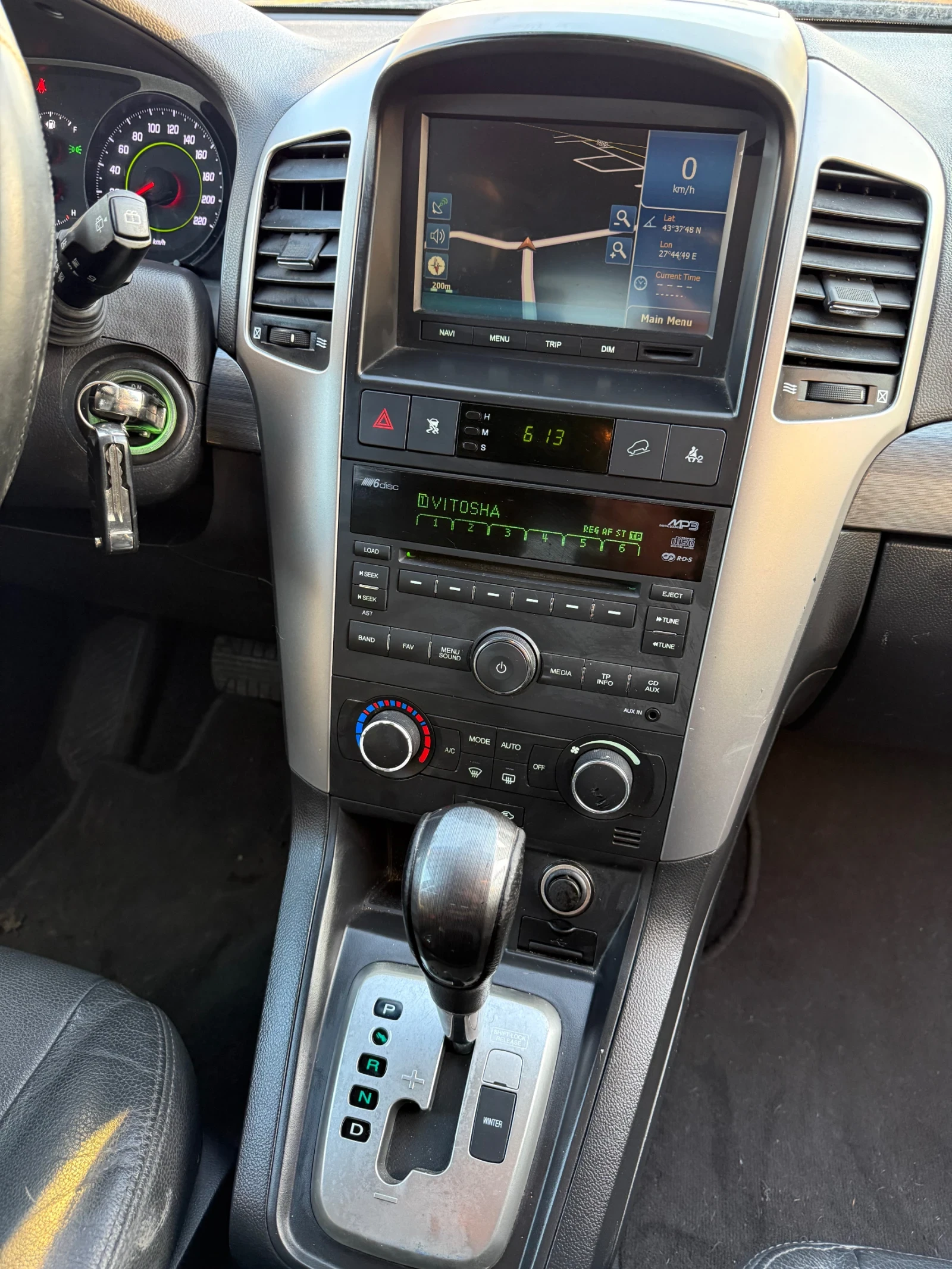 Chevrolet Captiva 4x4, снимка 11 - Автомобили и джипове - 53739362