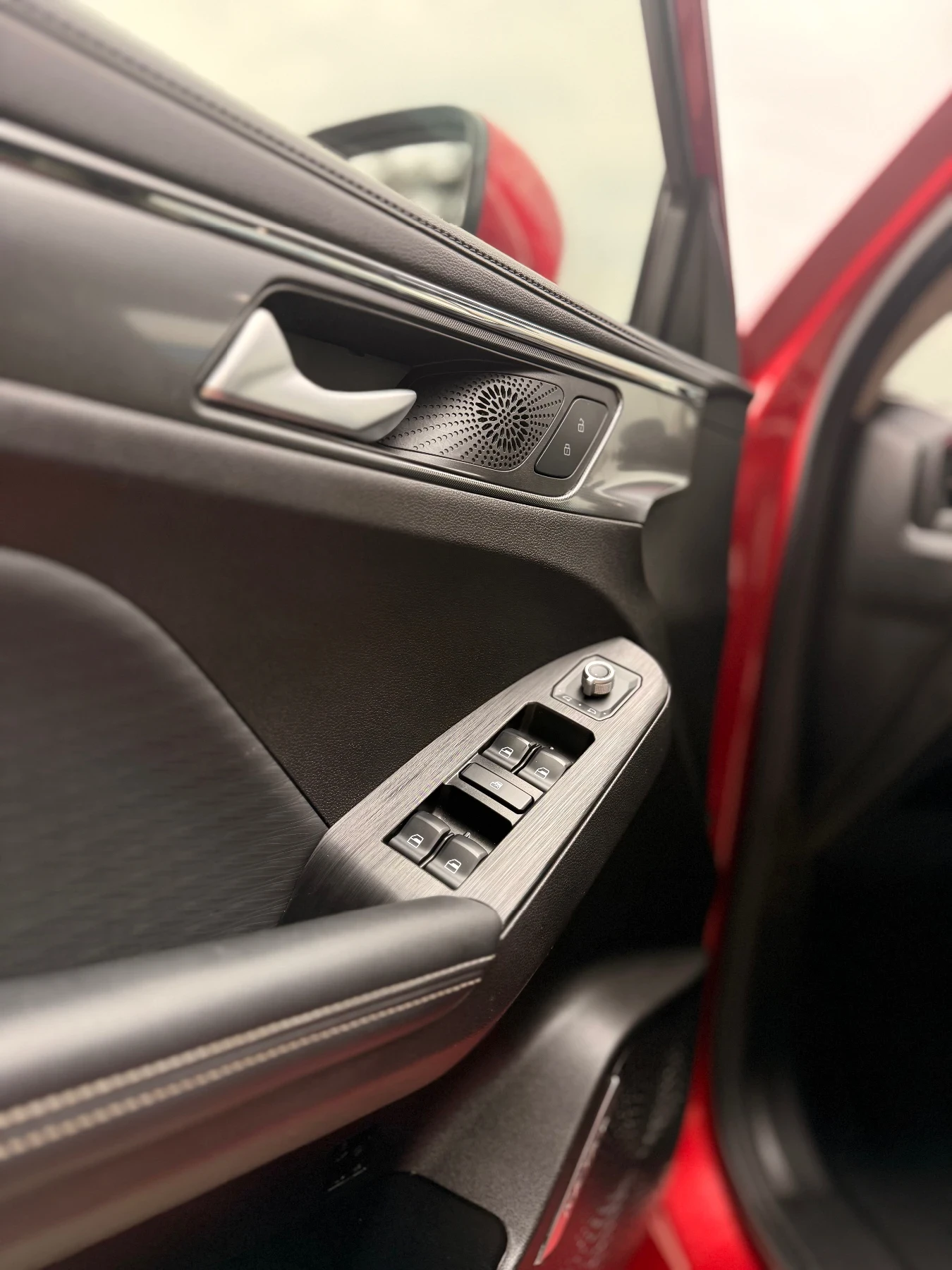 Haval Jolion, снимка 8 - Автомобили и джипове - 53944156