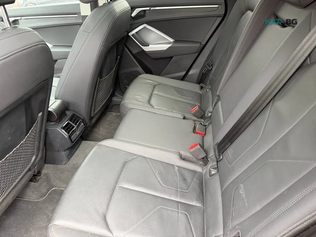 Audi Q3 Premium Plus S Line * АвтоКредит * (ЦЕНА ДО БГ), снимка 16 - Автомобили и джипове - 54875137