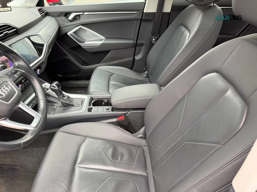 Audi Q3 Premium Plus S Line * АвтоКредит * (ЦЕНА ДО БГ), снимка 12 - Автомобили и джипове - 54875137