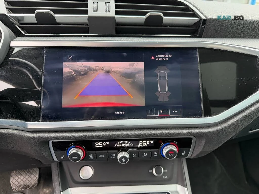 Audi Q3 Premium Plus S Line * АвтоКредит * (ЦЕНА ДО БГ), снимка 10 - Автомобили и джипове - 54875137