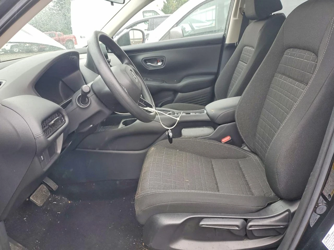 Honda Hr-v LX, снимка 7 - Автомобили и джипове - 55128512