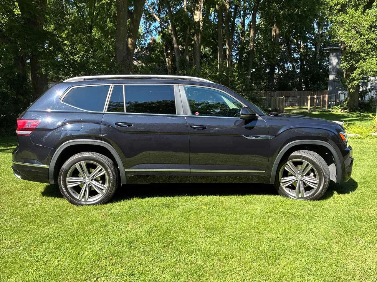 VW Atlas * Highline * CARFAX * БЕЗ ПЪРВОНАЧАЛНА ВНОСКА, снимка 3 - Автомобили и джипове - 55484258