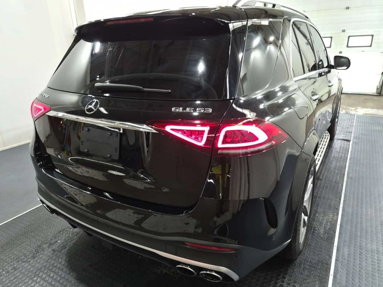Mercedes-Benz GLE 53 4MATIC AMG * CARFAX * Без инциденти * , снимка 3 - Автомобили и джипове - 55610086