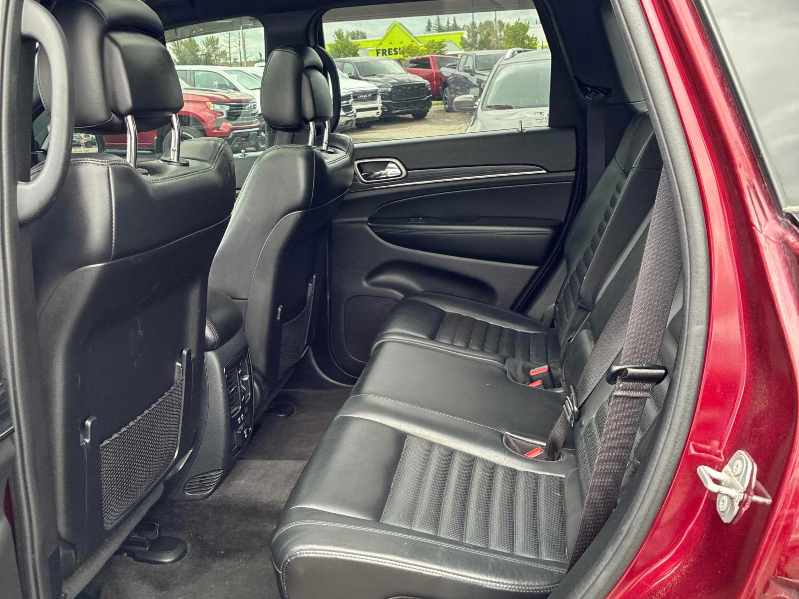 Jeep Grand cherokee * LIMITED X * АВТОКРЕДИТ БЕЗ ПЪРВОНАЧАЛНА ВНОСКА* , снимка 12 - Автомобили и джипове - 56094015