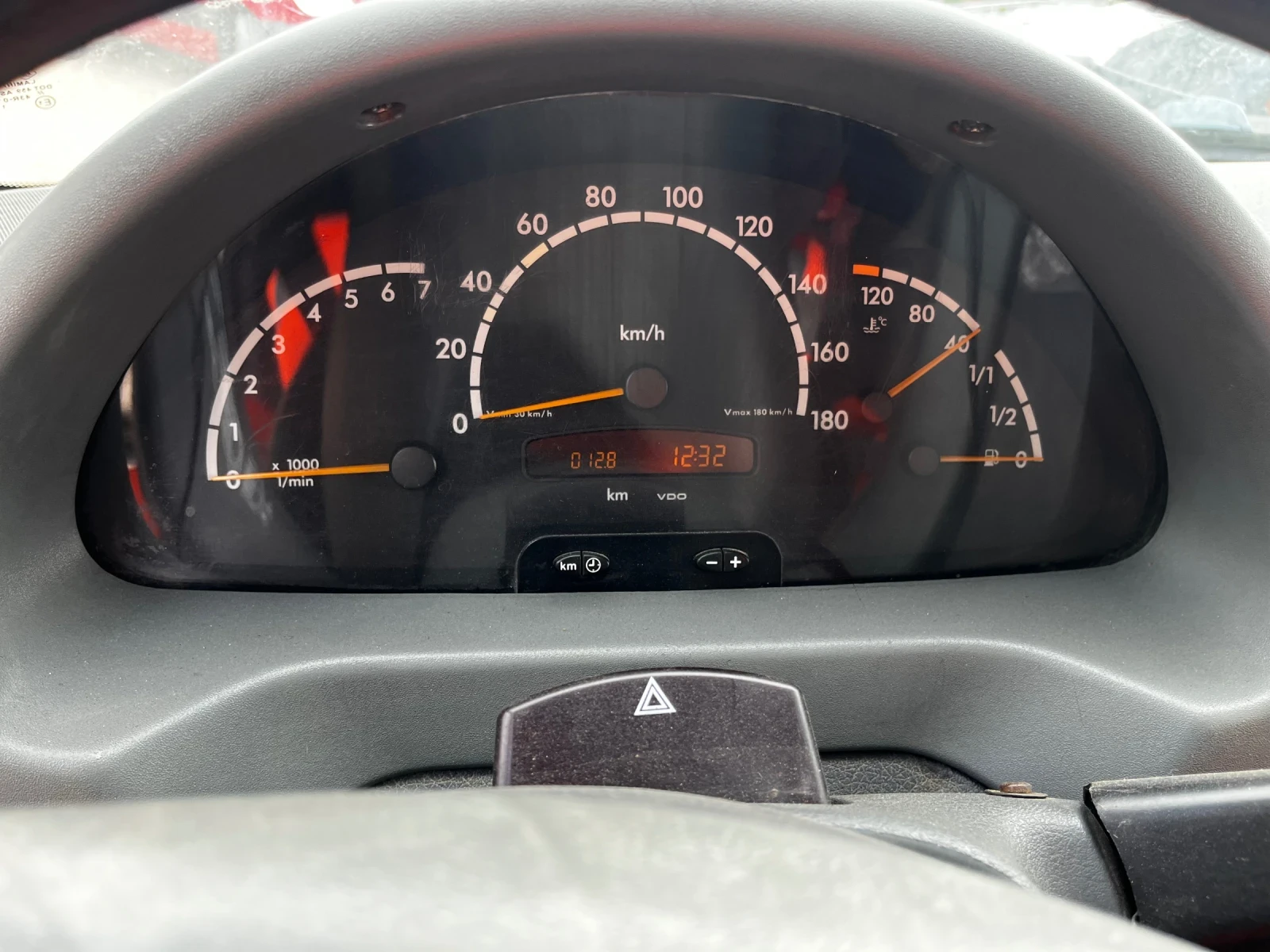 Mercedes-Benz Sprinter 411 Кат Б, снимка 6 - Бусове и автобуси - 55577357