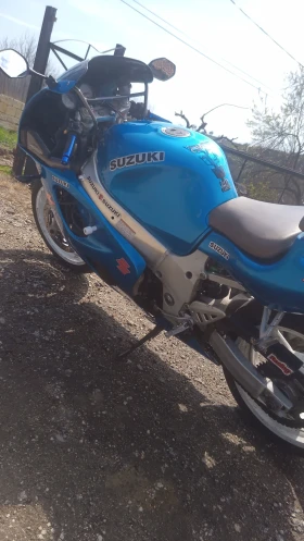 Suzuki Gsxr | Mobile.bg    3