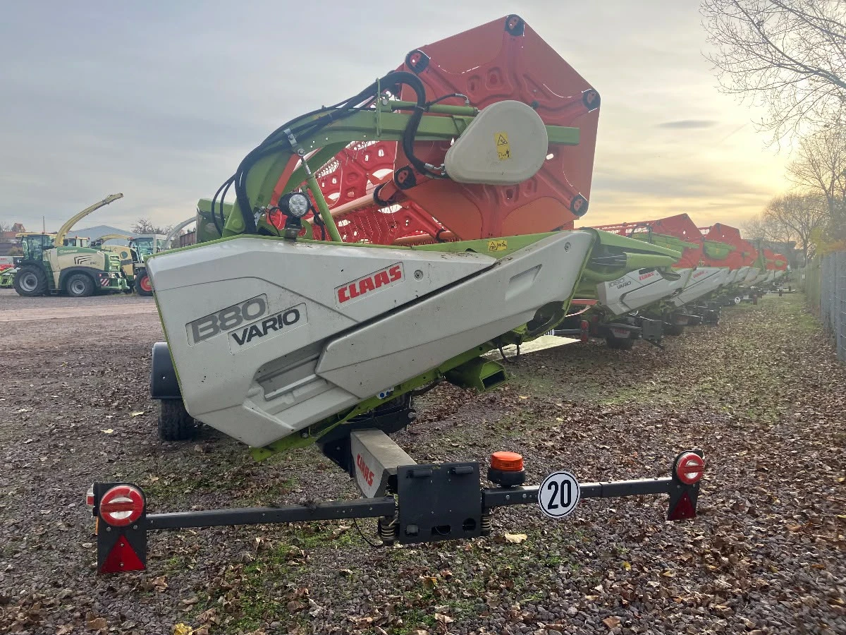 Комбайн Claas LEXION 8800 4X4 + CLAAS VARIO 1380 ЛИЗИНГ, снимка 10 - Селскостопанска техника - 55133896