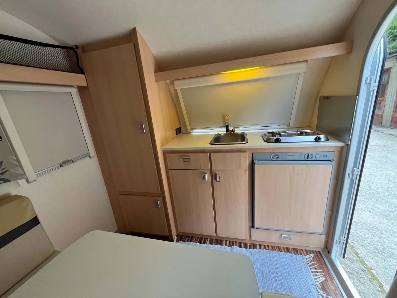 Каравана Tabbert T&B 320 RS, снимка 7 - Каравани и кемпери - 55772924