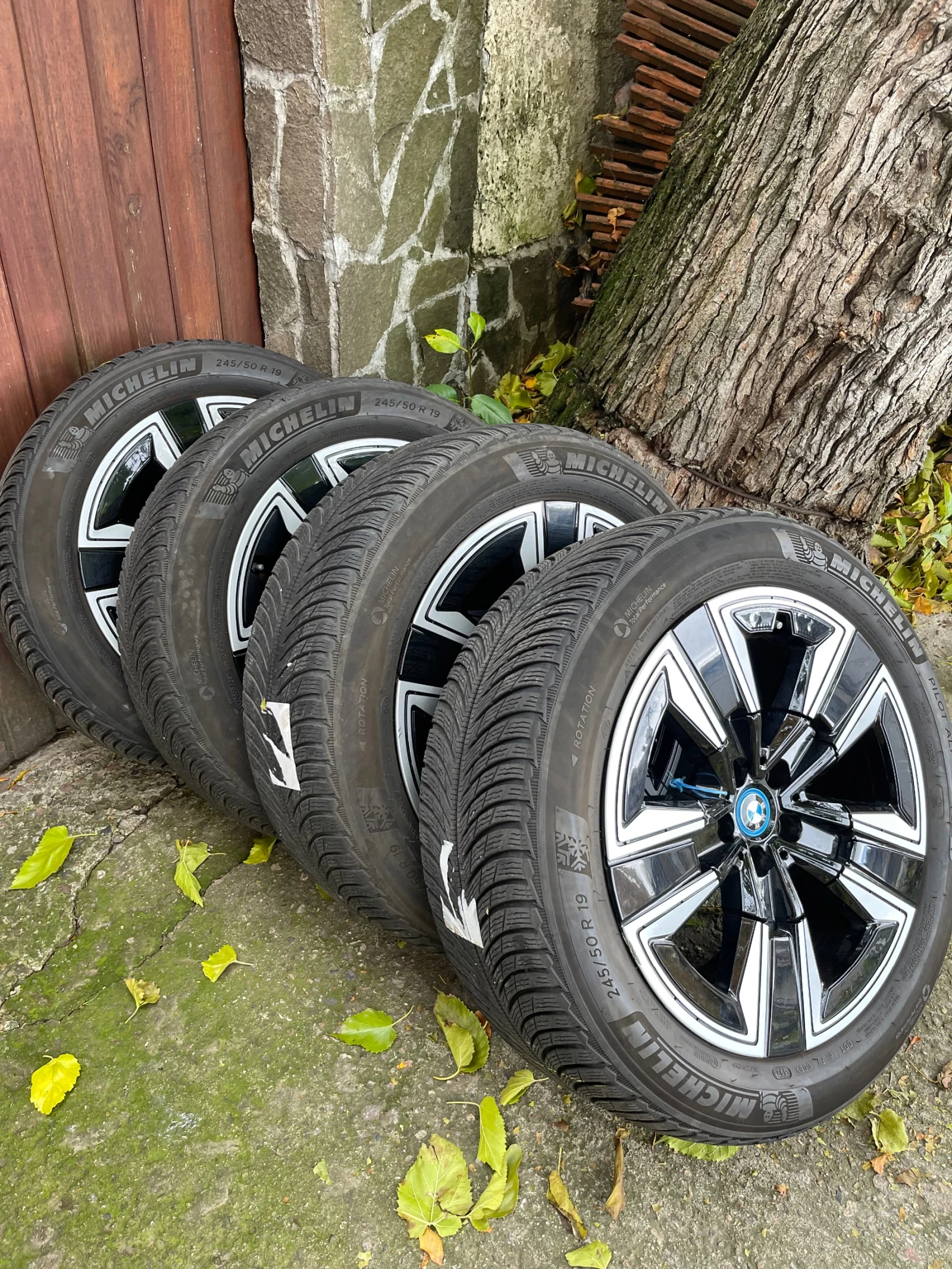 ���� � ������ 245/50R19 �� BMW iX3 | Mobile.bg � ����������� 5