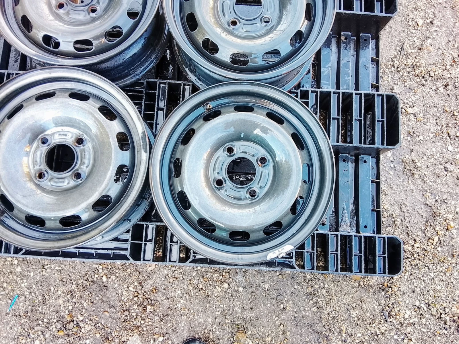 ������ �� Ford Fiesta | Mobile.bg � ����������� 4