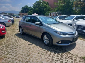 Toyota Auris !!! Edition S!!! Benzin !!! 62000km !!!, снимка 3