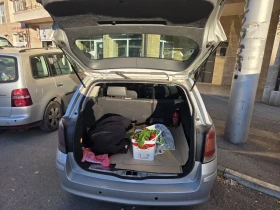 Opel Astra Комби, снимка 6