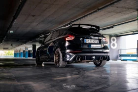 Ford Focus RS, снимка 13