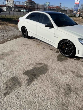 Mercedes-Benz E 350 AMG пакет от 6.3, снимка 2