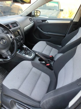 Обява за продажба на VW Jetta 1.4 i hibrid ~17 500 лв. - изображение 3