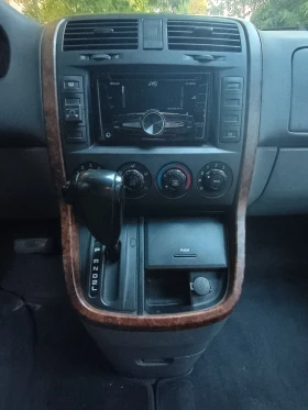Kia Carnival 2, 5 V6  6+ 1 | Mobile.bg    8