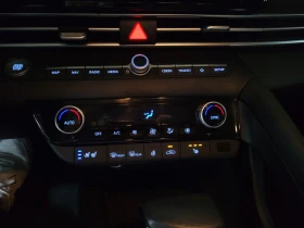 Hyundai Elantra - 35600 лв. / 18201.99 € - 32288594 12