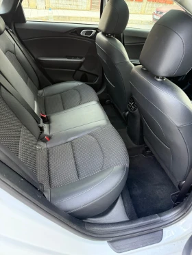 Kia Ceed SW 1.4T 7DCT �������� | Mobile.bg � ����� ������ 7