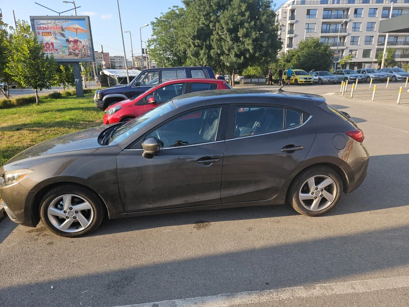 Mazda 3, снимка 4 - Автомобили и джипове - 47421475