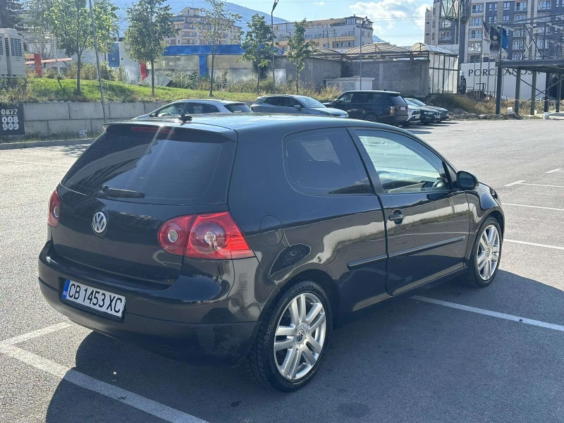 VW Golf, снимка 6 - Автомобили и джипове - 47221323