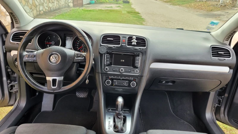 VW Golf 2.0 TDI, снимка 7 - Автомобили и джипове - 47284038