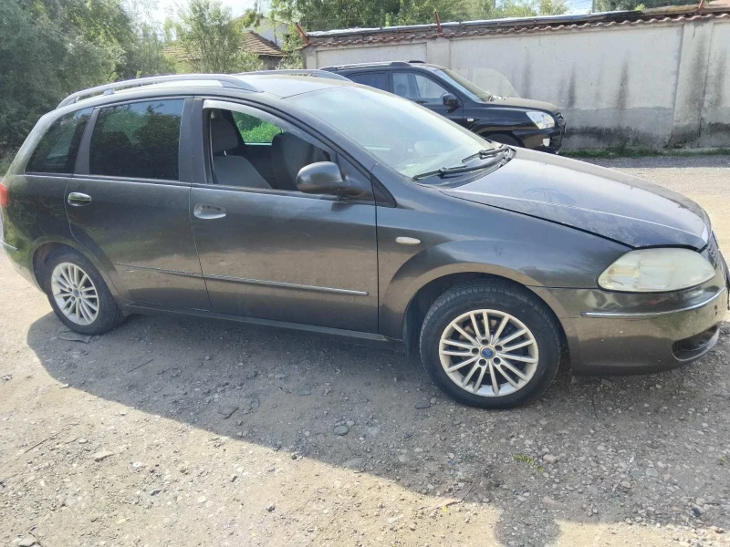 Fiat Croma 1.9d auto, снимка 3 - Автомобили и джипове - 47311132