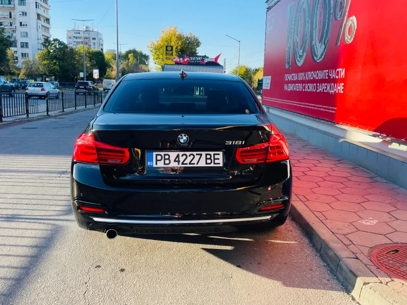 BMW 318 i Luxury Line ТОП ПРОМО!, снимка 5 - Автомобили и джипове - 52329067