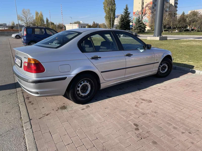 BMW 318, снимка 4 - Автомобили и джипове - 47910428