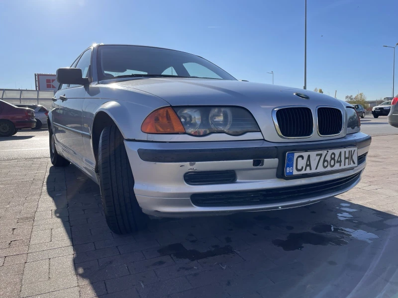 BMW 318, снимка 1 - Автомобили и джипове - 47910428