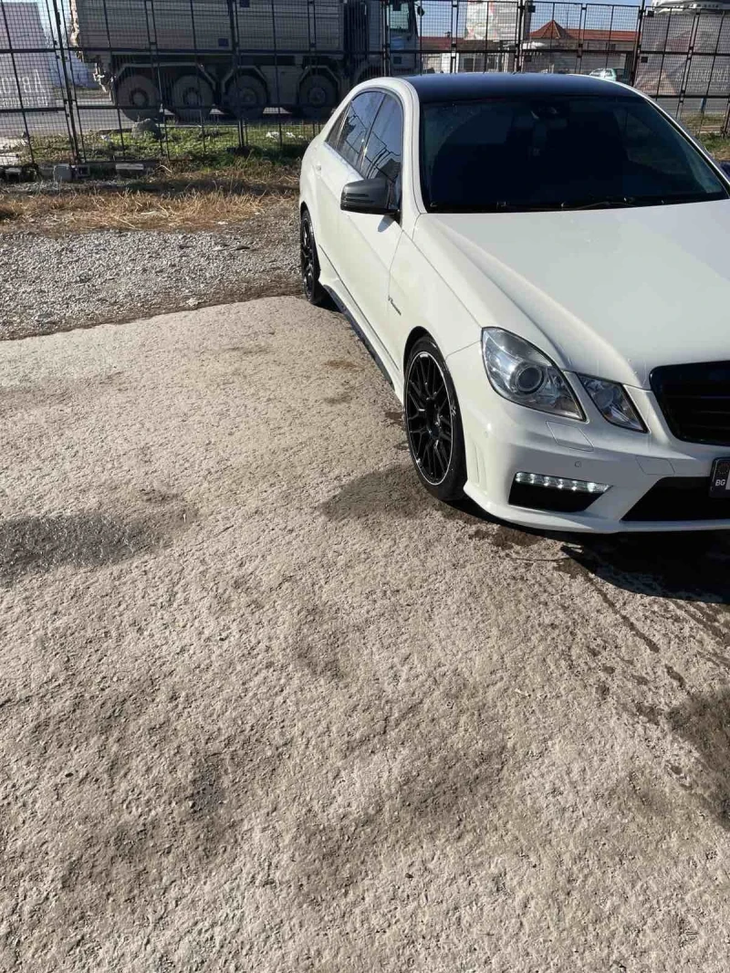 Mercedes-Benz E 350 AMG пакет от 6.3, снимка 3 - Автомобили и джипове - 48112715