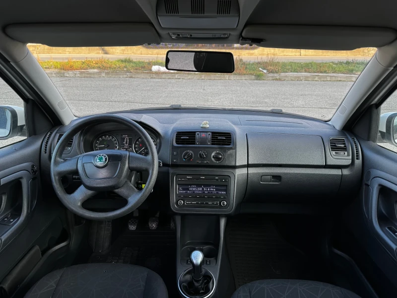 Skoda Roomster 1.6TDI/ПОДГРЕВ, снимка 11 - Автомобили и джипове - 48883658