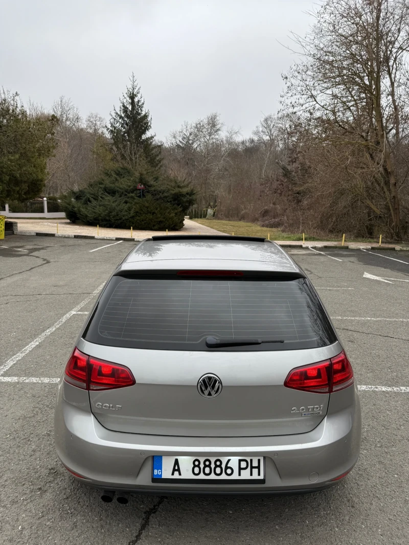 VW Golf, снимка 4 - Автомобили и джипове - 49313705