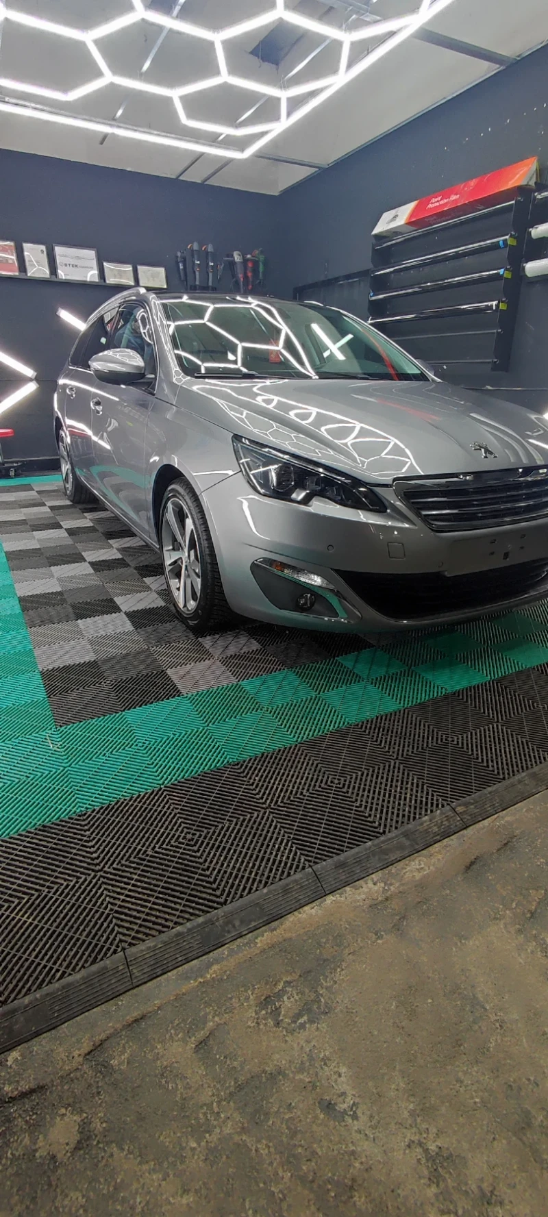 Peugeot 308 1.6HDI /ALLURE , снимка 14 - Автомобили и джипове - 49362407