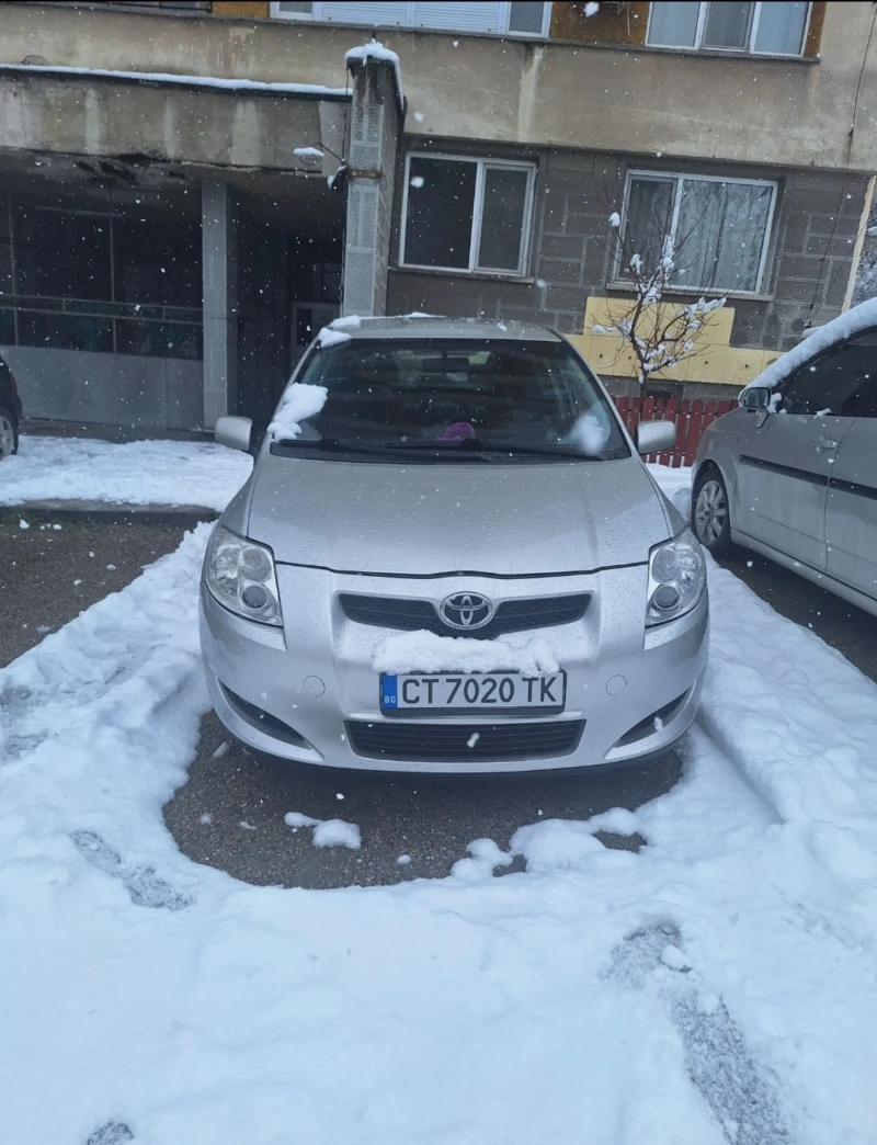 Toyota Auris, снимка 2 - Автомобили и джипове - 49587960