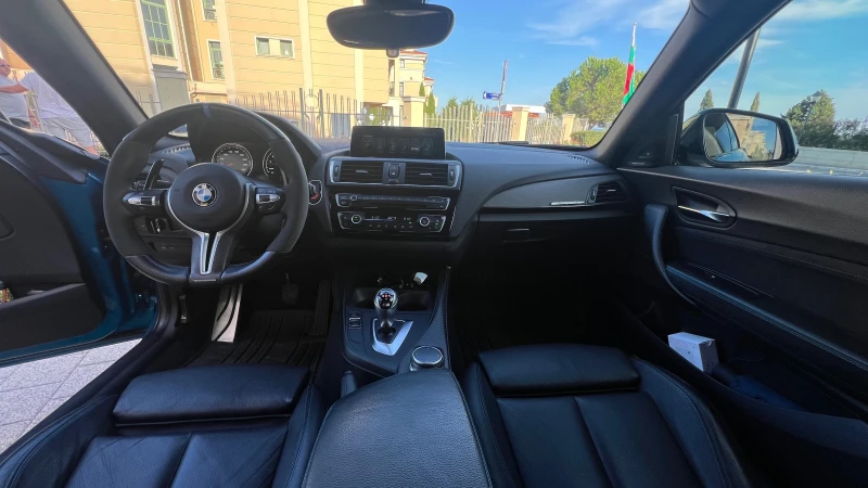BMW M2, снимка 13 - Автомобили и джипове - 52093719