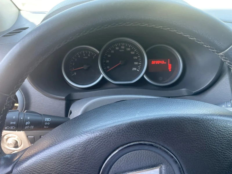 Dacia Lodgy Stepway, снимка 9 - Автомобили и джипове - 52327935