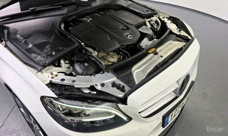Mercedes-Benz C 220, снимка 6 - Автомобили и джипове - 53107412