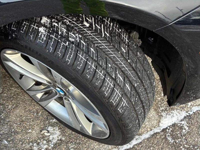 BMW 330 * eDrive * CARFAX * БЕЗ ПЪРВОНАЧАЛНА ВНОСКА, снимка 7 - Автомобили и джипове - 53244358