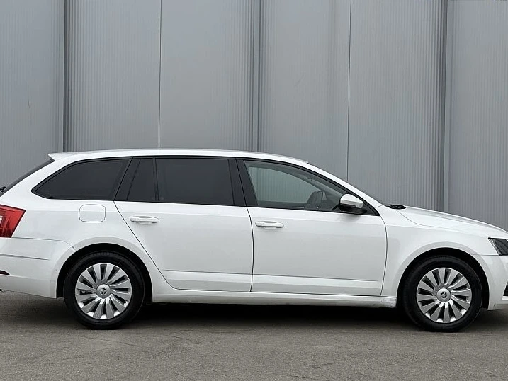 Skoda Octavia 2.0TDI 150 kc, снимка 6 - Автомобили и джипове - 54047828