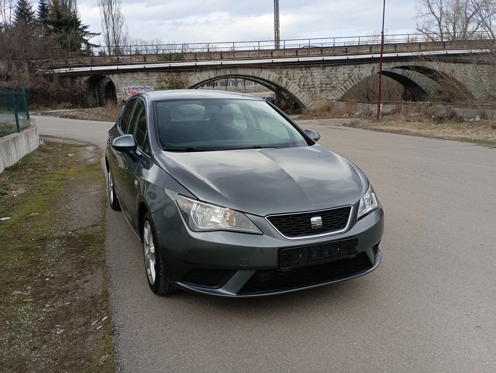 Seat Ibiza 1.6TDI 159000km!!! | Mobile.bg — изображение 11
