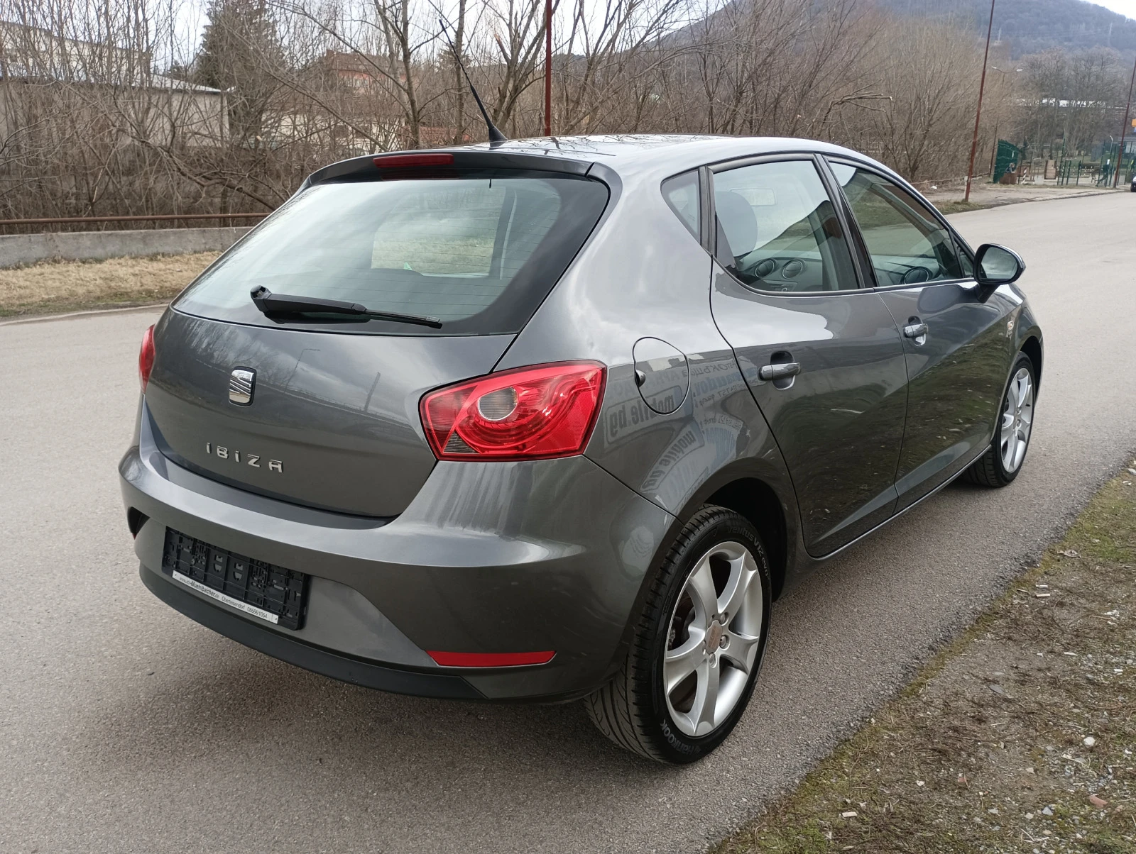 Seat Ibiza 1.6TDI 159000km!!! - изображение 3