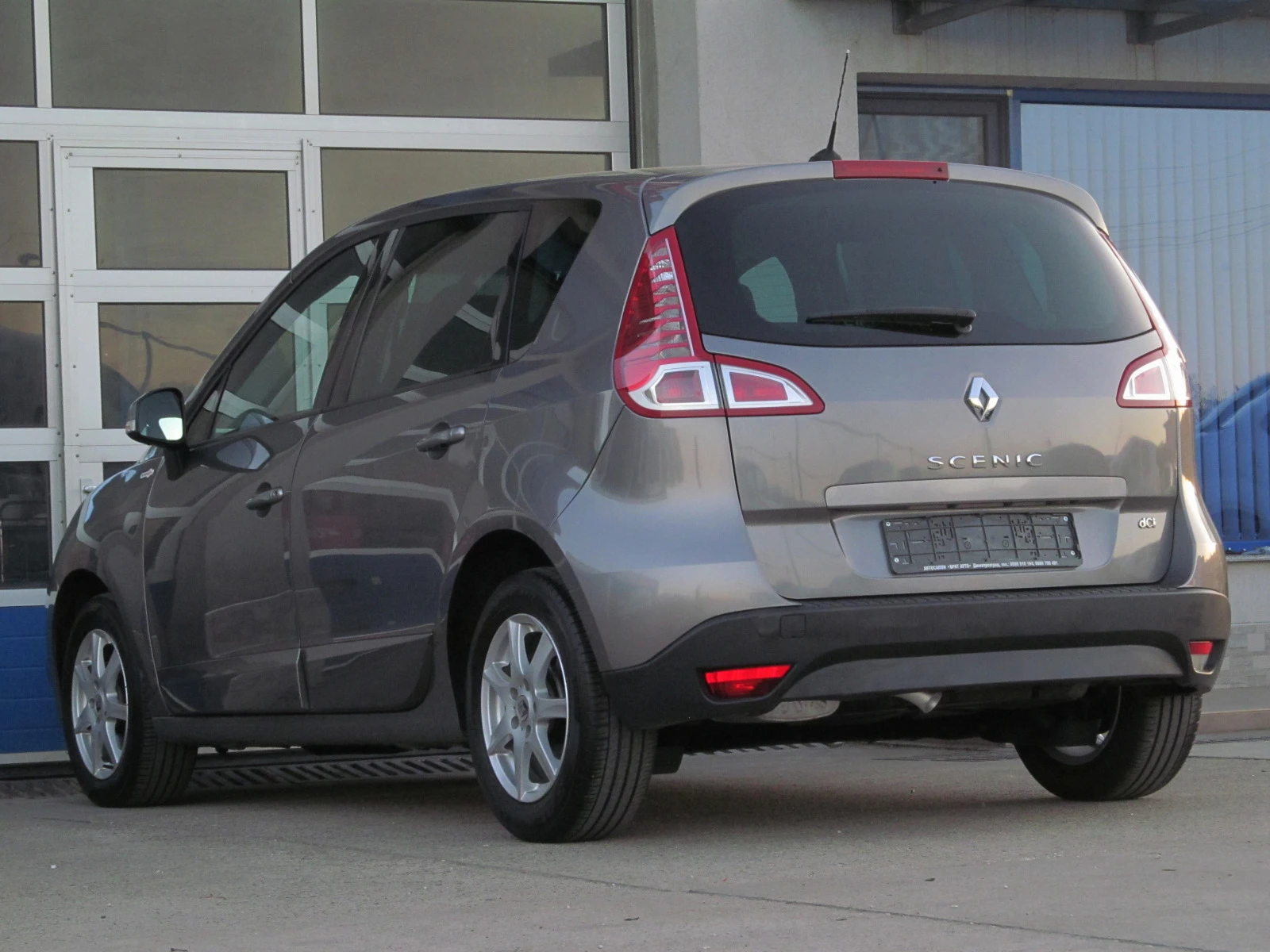 Renault Scenic 1.5DCI/PRIVILEG - изображение 4