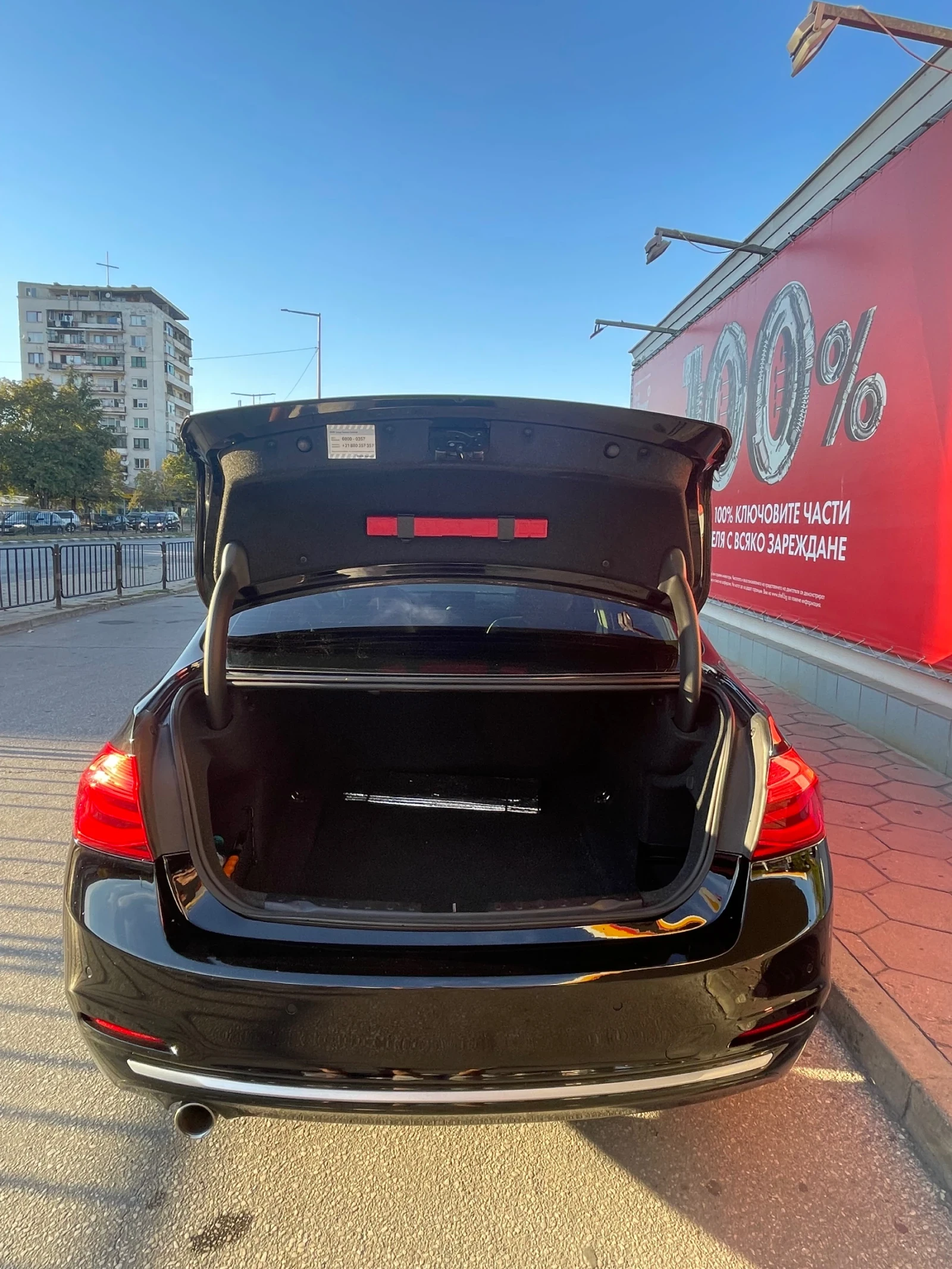 BMW 318 i Luxury Line ТОП ПРОМО! | Mobile.bg — изображение 12