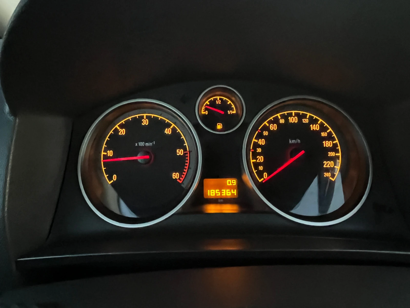 Opel Zafira 1.9D, 150ck., 6 скорости, ЛИЗИНГ - изображение 10