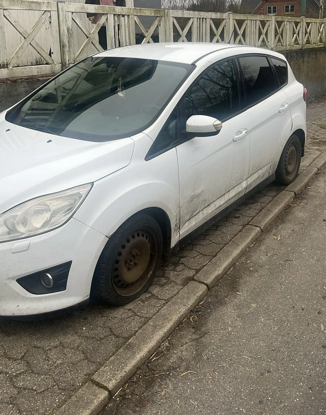 Ford C-max 1.6 tdci - изображение 2