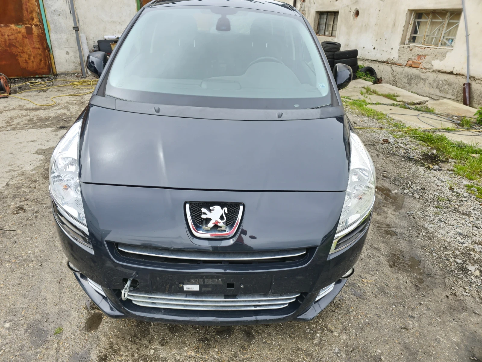 Peugeot 5008 1.6HDI Euro5A 7 места Автоматик  - изображение 7