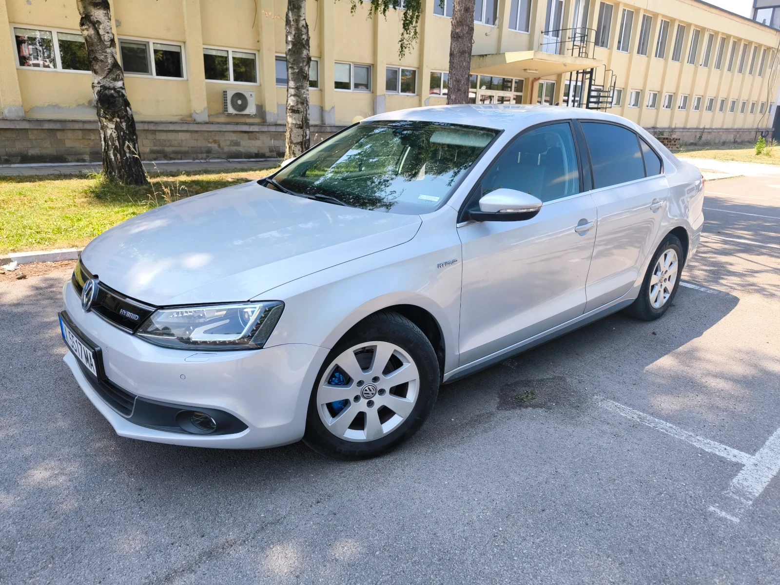 VW Jetta 1.4 i hibrid - изображение 2