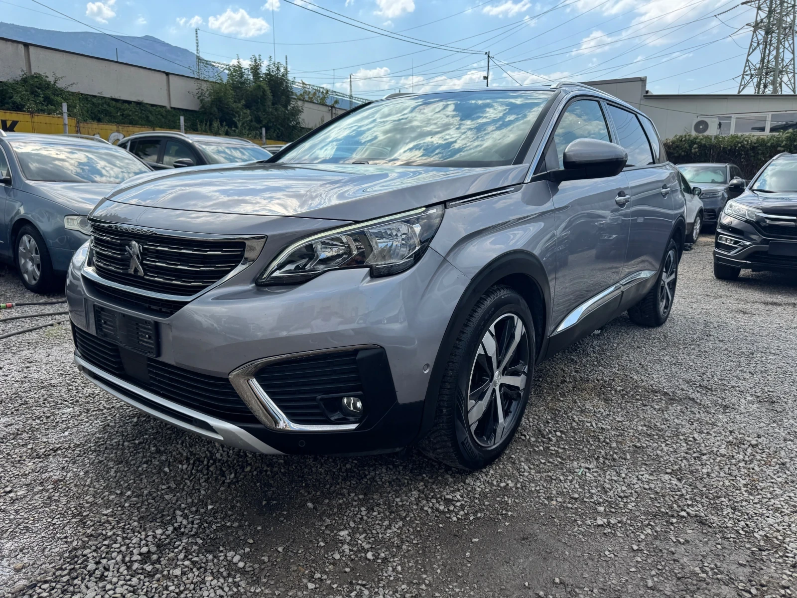 Peugeot 5008 6+ 1m* LED* NAVI* КОЖА* КАМЕРА* KEYLESS* 2018г | Mobile.bg — изображение 13